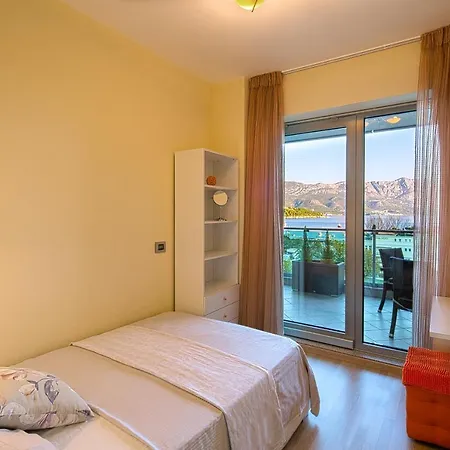 Premier Lux Apartment *