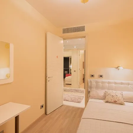 Premier Lux Apartment